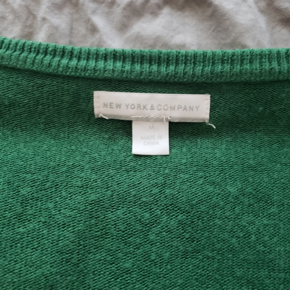 Sweater - Picture 3 of 3
